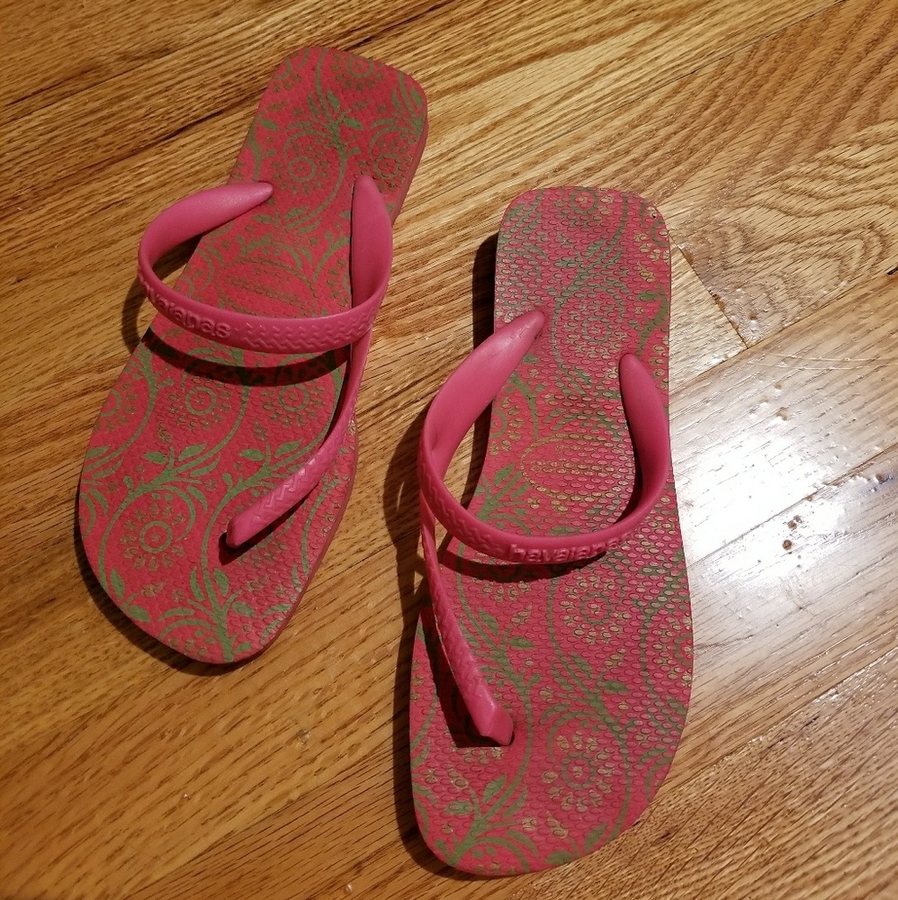 Unique Side Strap Havaianas Flip Flips